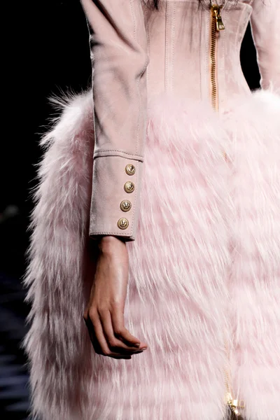 Look 23